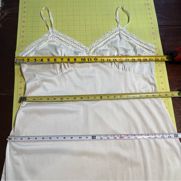 VINTAGE 70s lace nylon dress slip full long maxi white‎ lingerie layer nightgown - Picture 11 of 13